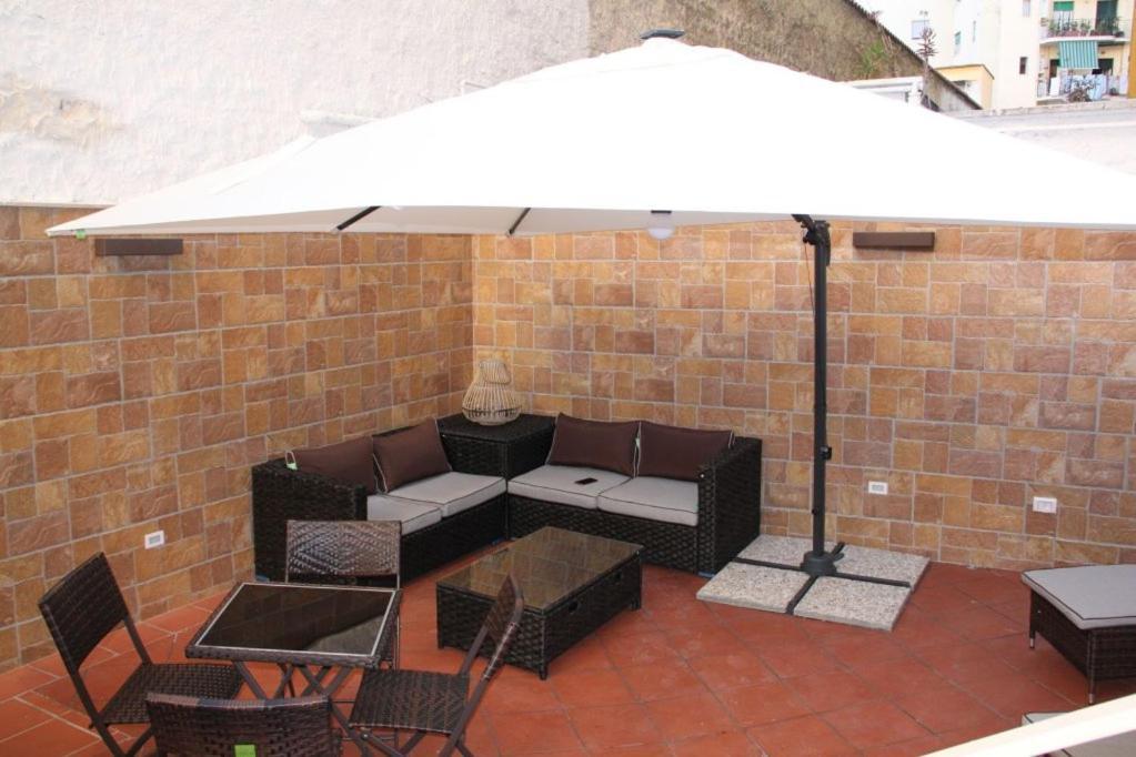 Residenza Suarez Bed and Breakfast Napoli Eksteriør billede