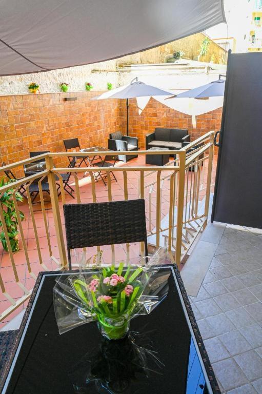 Residenza Suarez Bed and Breakfast Napoli Eksteriør billede