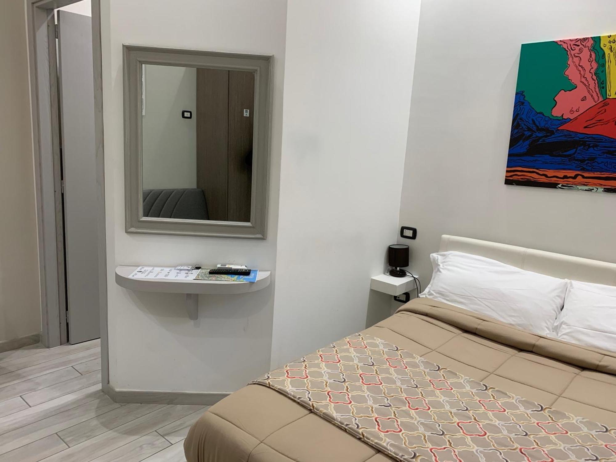 Residenza Suarez Bed and Breakfast Napoli Eksteriør billede